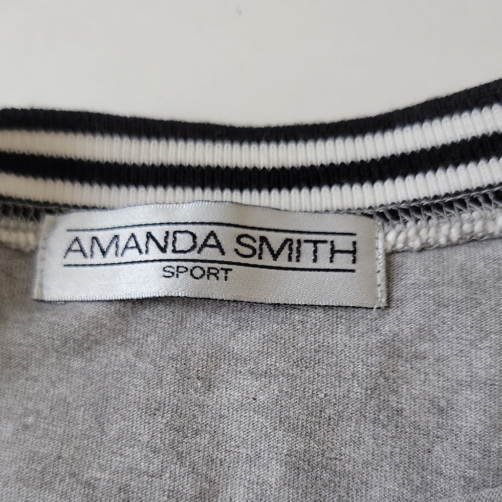 Amanda Smith Sport Tee Women Heather Gray Striped Neckline Short Sleeve Large - Picture 4 of 10